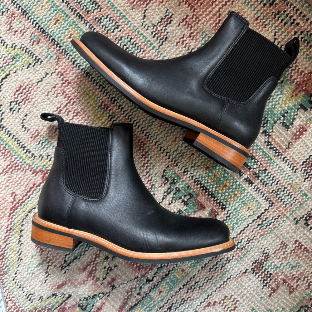 Nisolo Carmen Black Leather Chelsea Boots | size 8 | New in Box